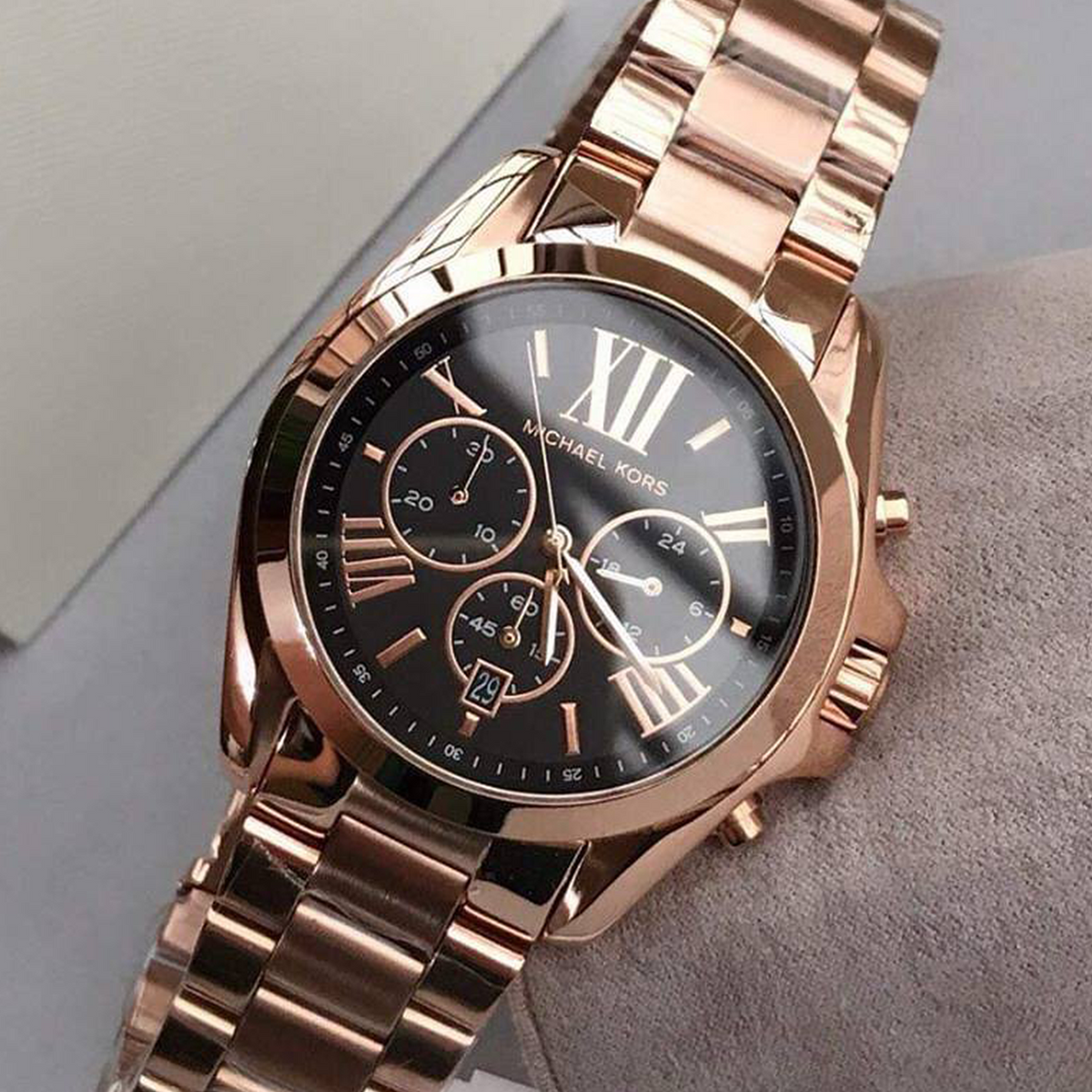 Michael Kors Women s Rosegold Tone Watch MK5854 Bluestrap