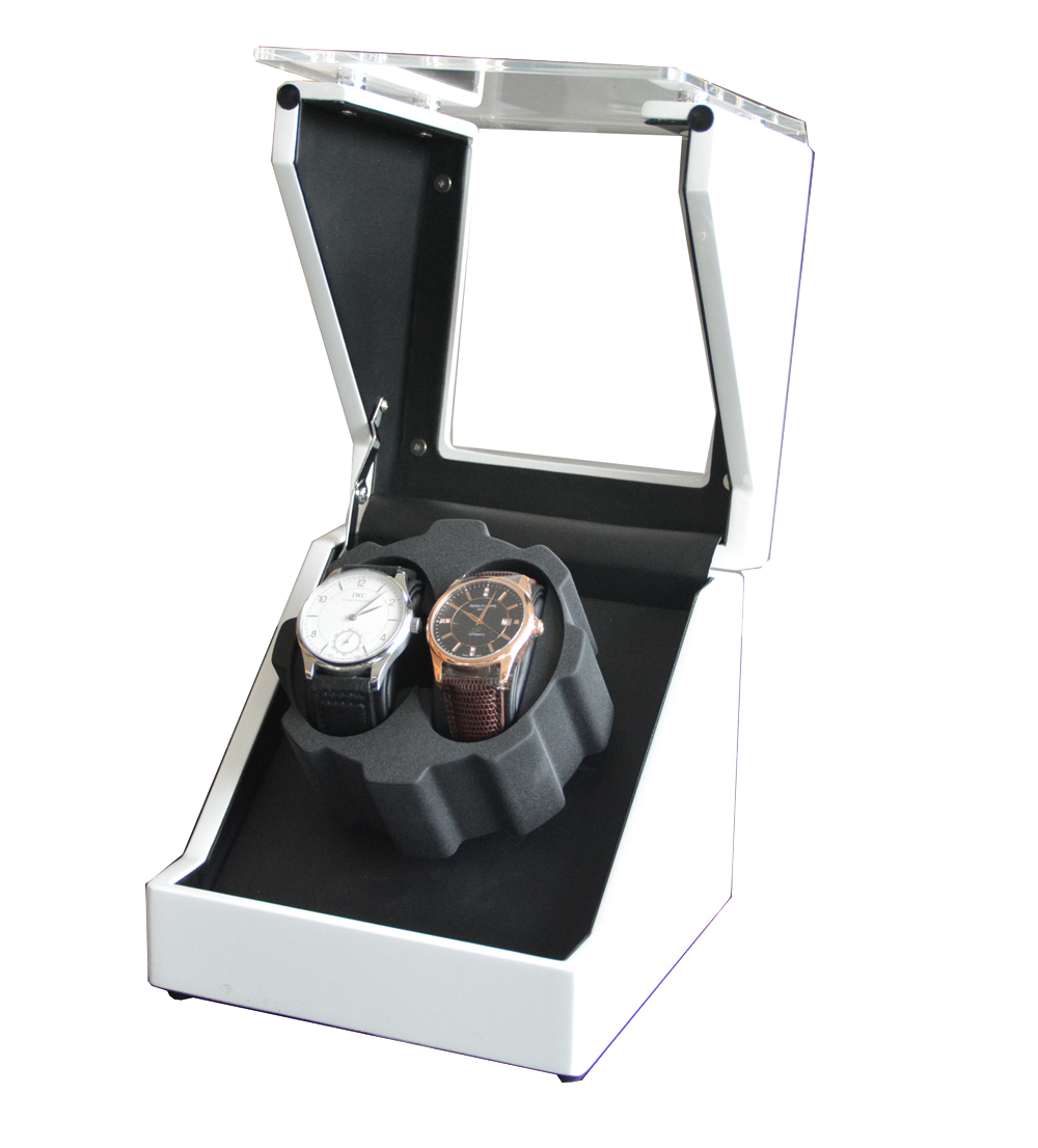 White & Black single watch winder (Winding 2 Watches)