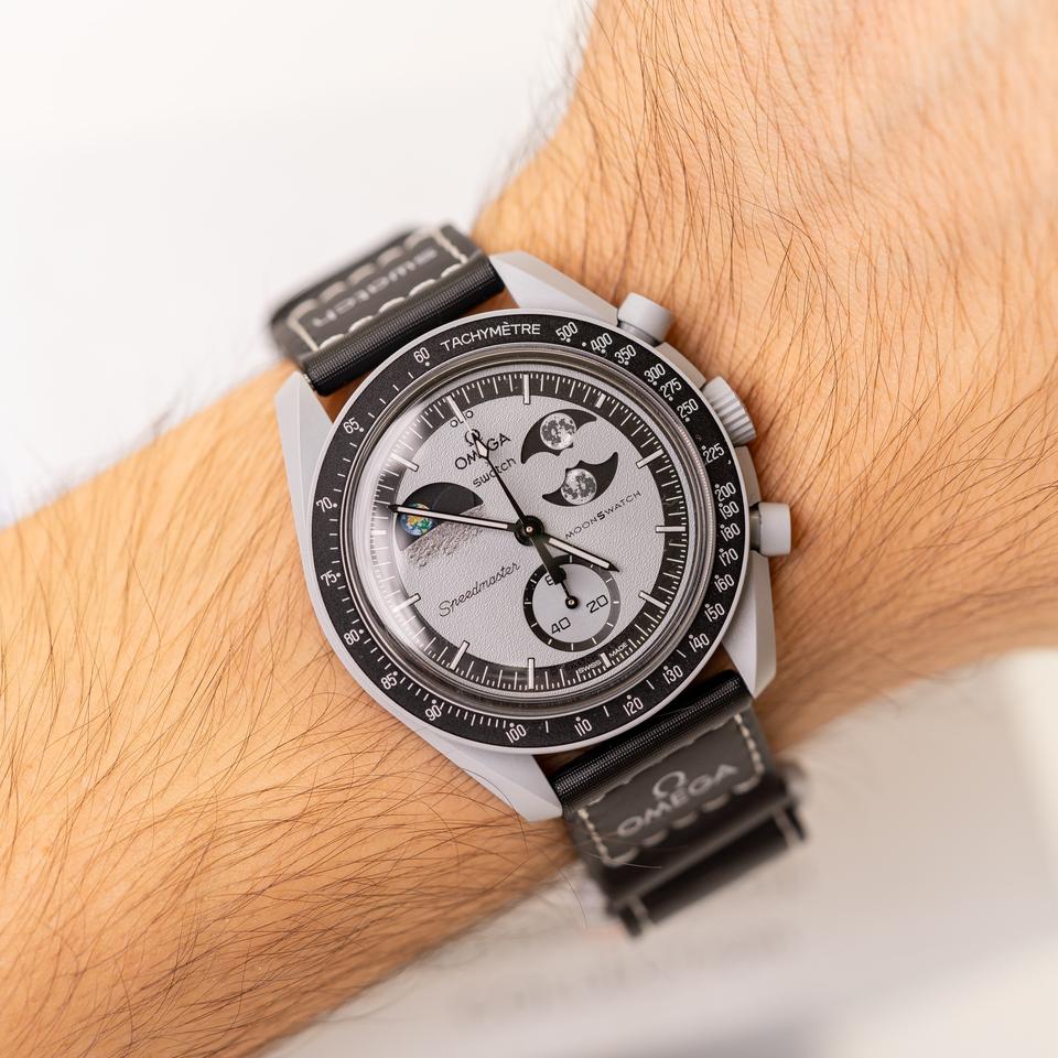 Men's Omega X Swatch MoonSwatch Mission to Earth Phase 42mm - S033M700