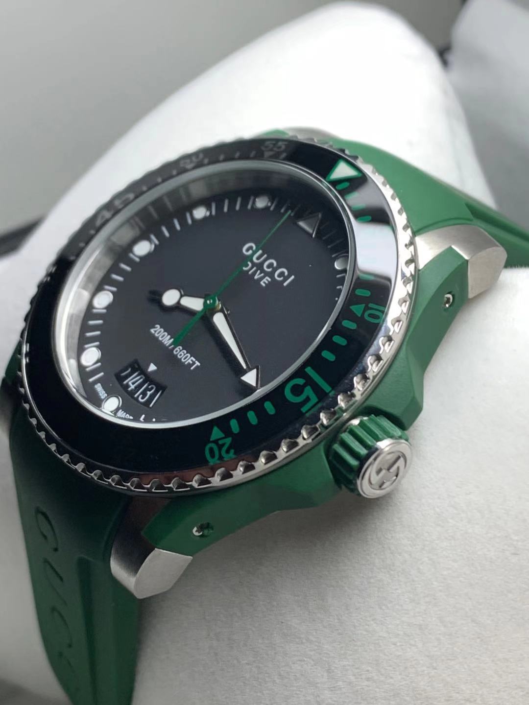 Men's Gucci Quartz Watch - YA136310