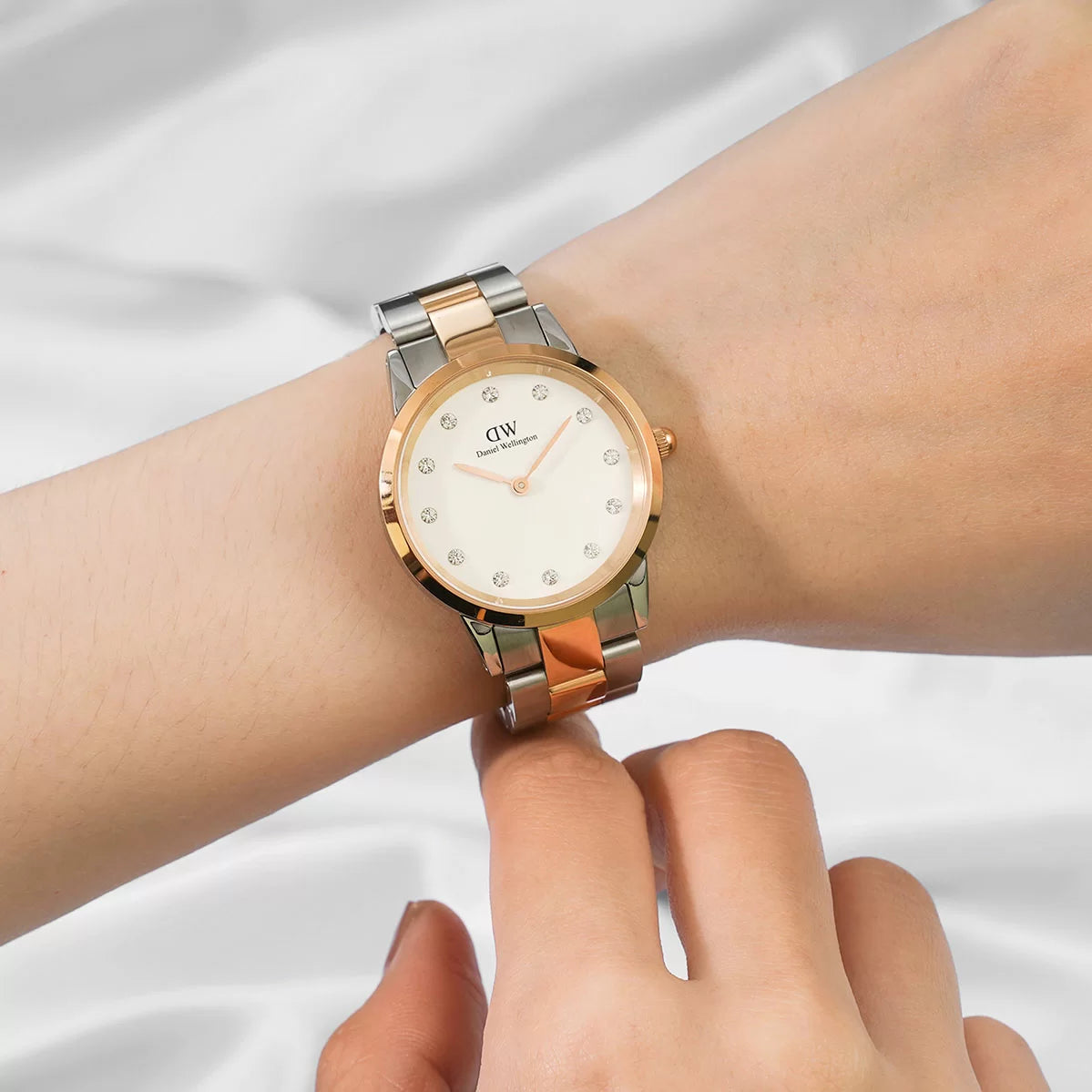 DW Iconic Link Two-Tone Women's Watch - DW00100358