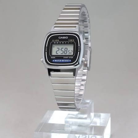 Women's Casio Vintage Digital Stainless Steel Bracelet Black/Blue Dial 24mm - LA670WA-1A2JF