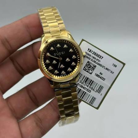 Women's Gucci G-Timeless 32 mm Black Bee Dial Watch - YA1265037