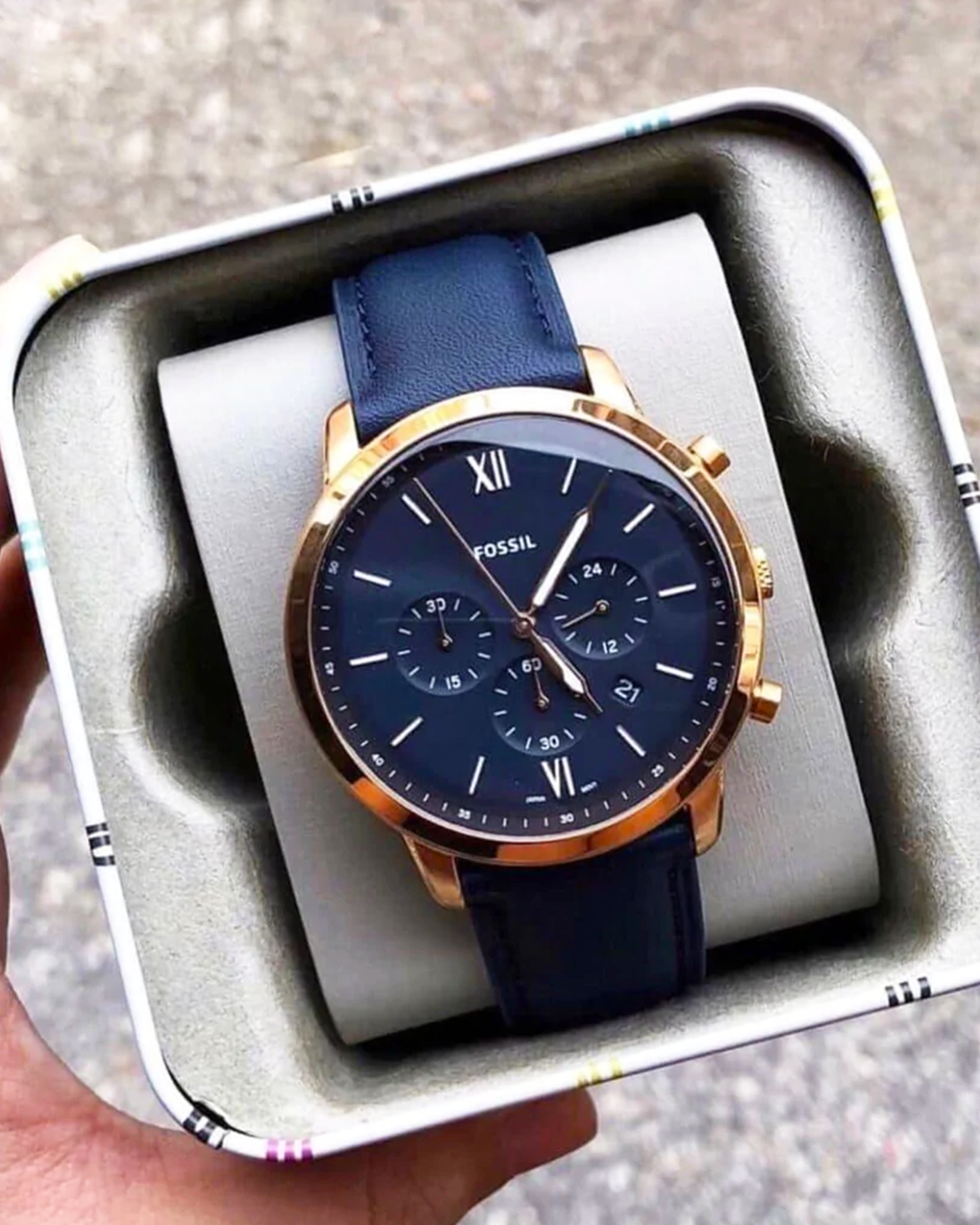 Fossil Men's Navy Blue Leather Watch - FS5454